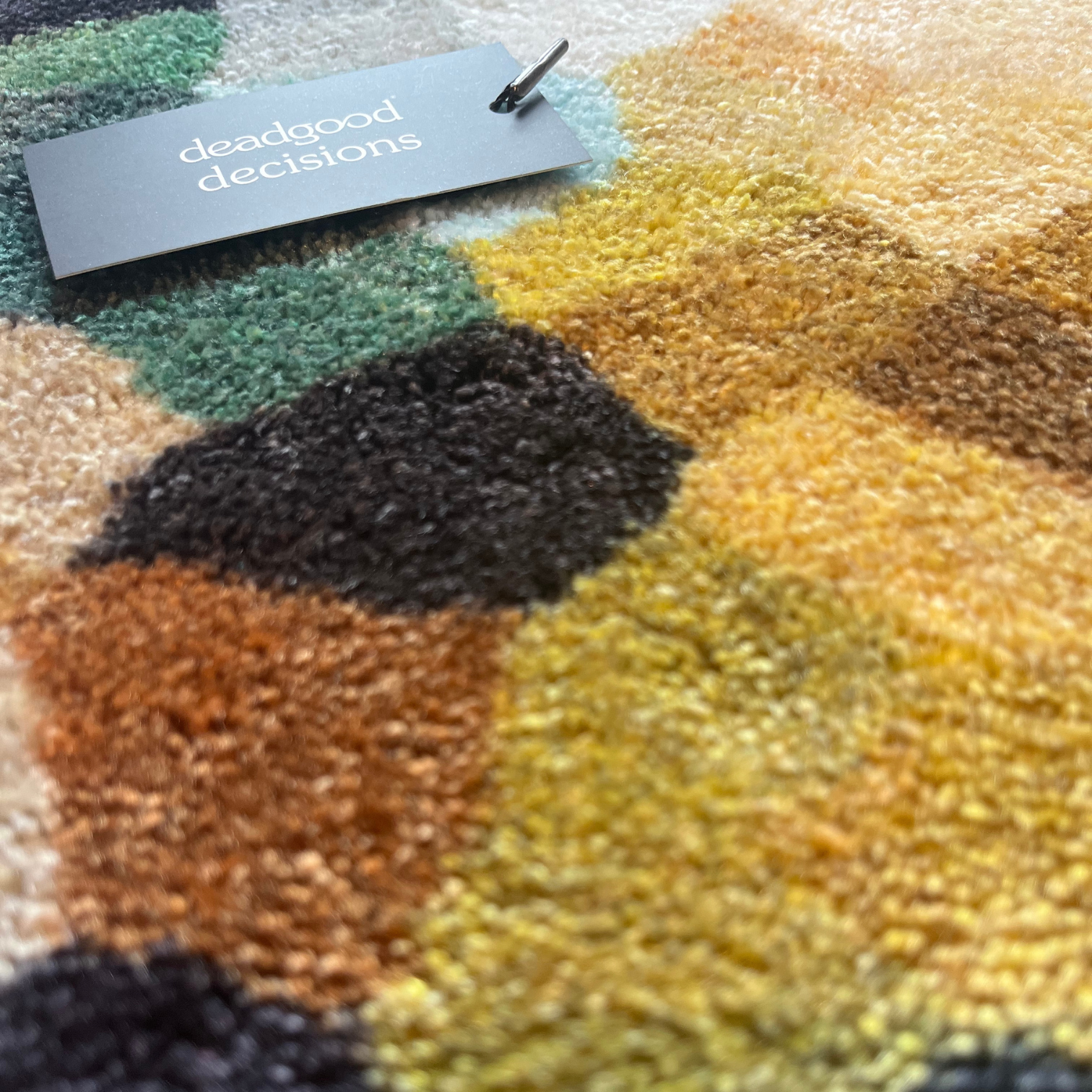Detail of our soft pile polyamide rug finish